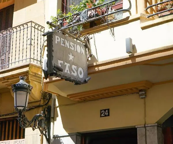 Easo 게스트하우스